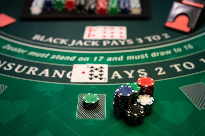 Blackjack: veja como contar cartas e ter mais chances de ganhar esse jogo -  Superesportes